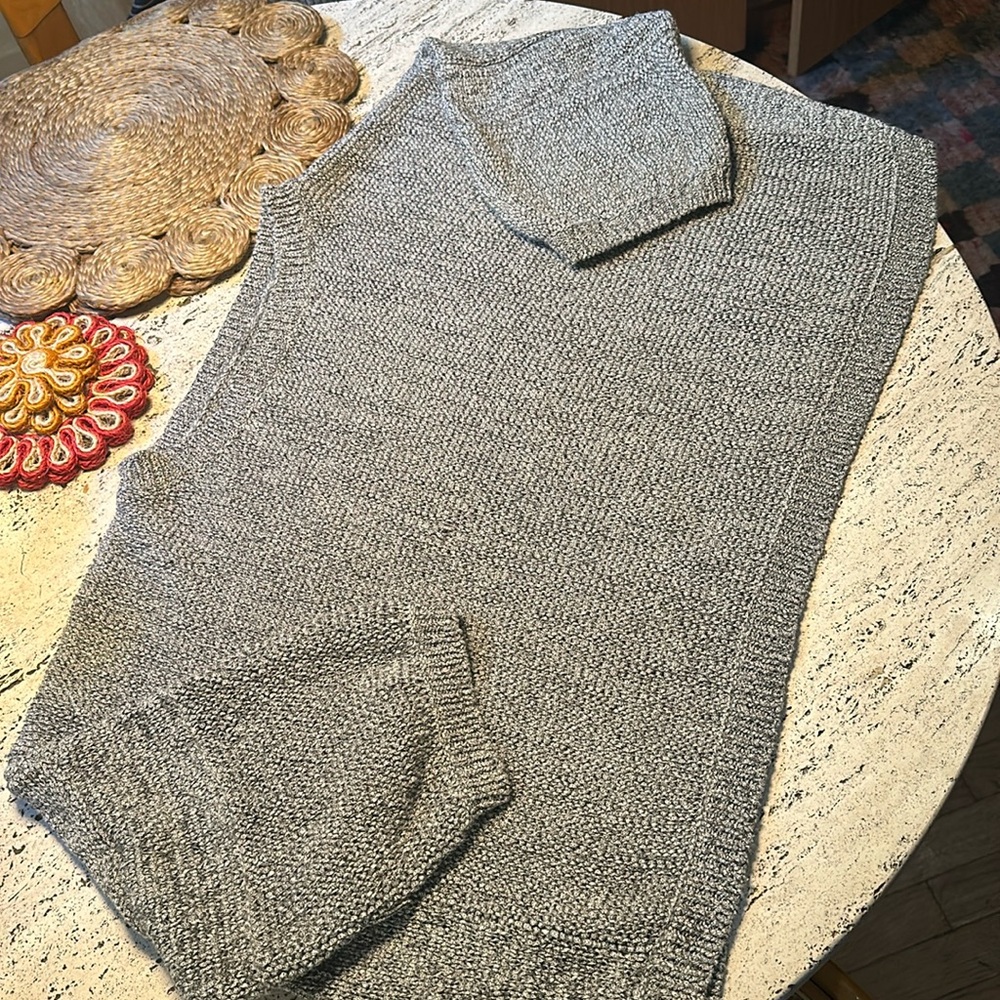 SCOOP NYC Crew Neck Boxy Oversized Crop Sweater Gray